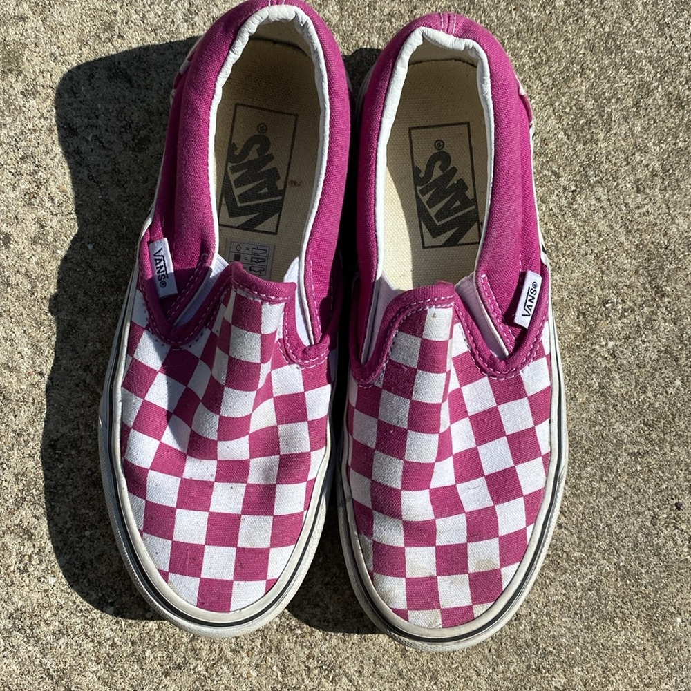 Cute, cute, cute, preowned purple, pink vans